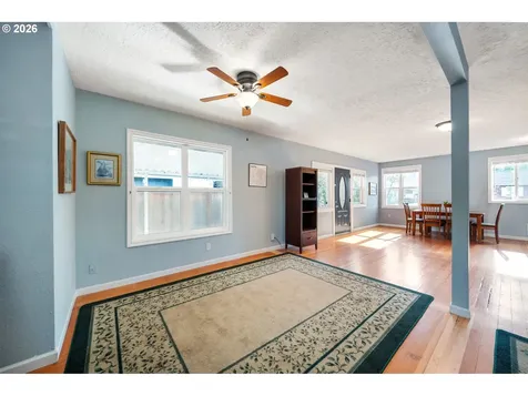 3108 E 28th Street Vancouver WA 98661