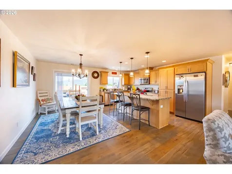261 Braxton Court Roseburg OR 97471