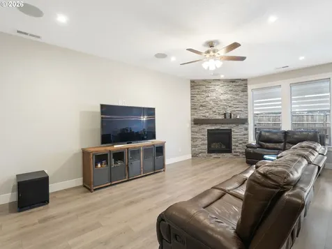 5711 NE 133rd Street Vancouver WA 98686