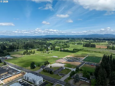 12412 NE 72nd Avenue Vancouver WA 98686