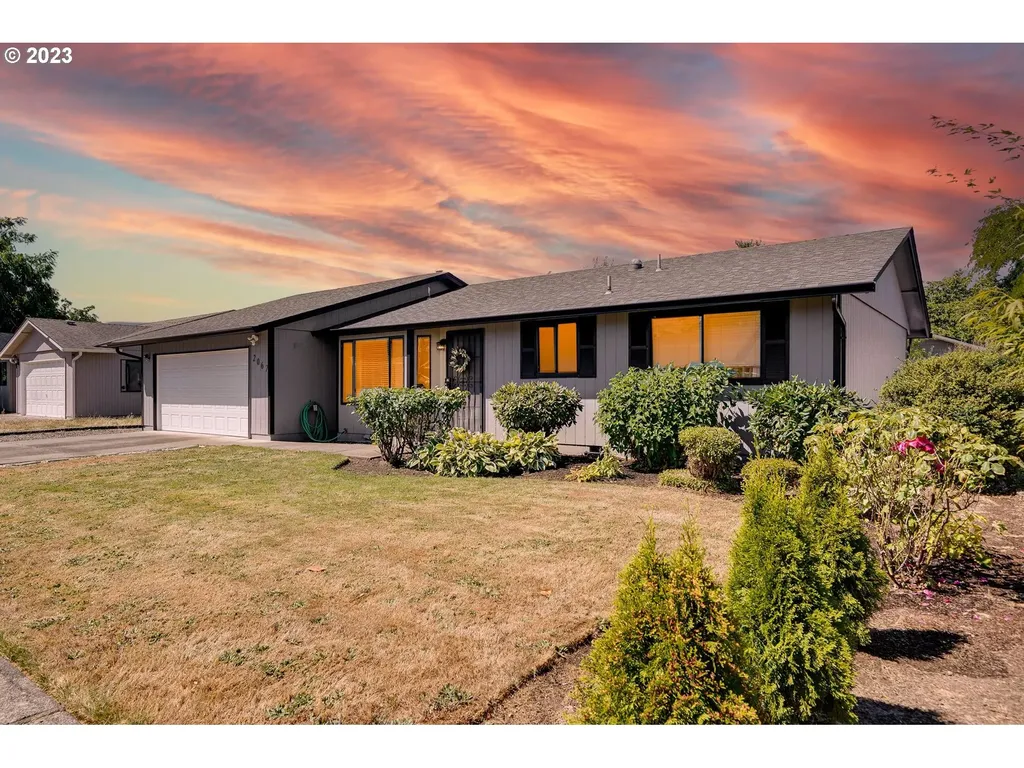 2067 Nando Street Ne Salem OR 97305