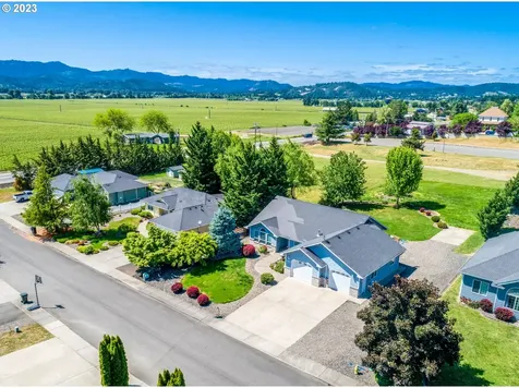 150 Palomino Avenue Roseburg OR 97471
