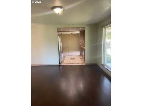 3512 SE 141st Avenue Portland OR 97236