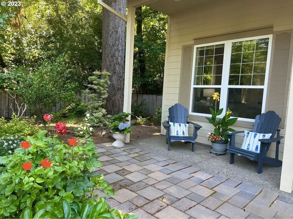 17347 Ashley Court Lake Oswego OR 97035