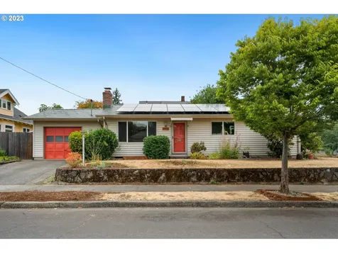 4022 Se 51st Avenue Portland OR 97206