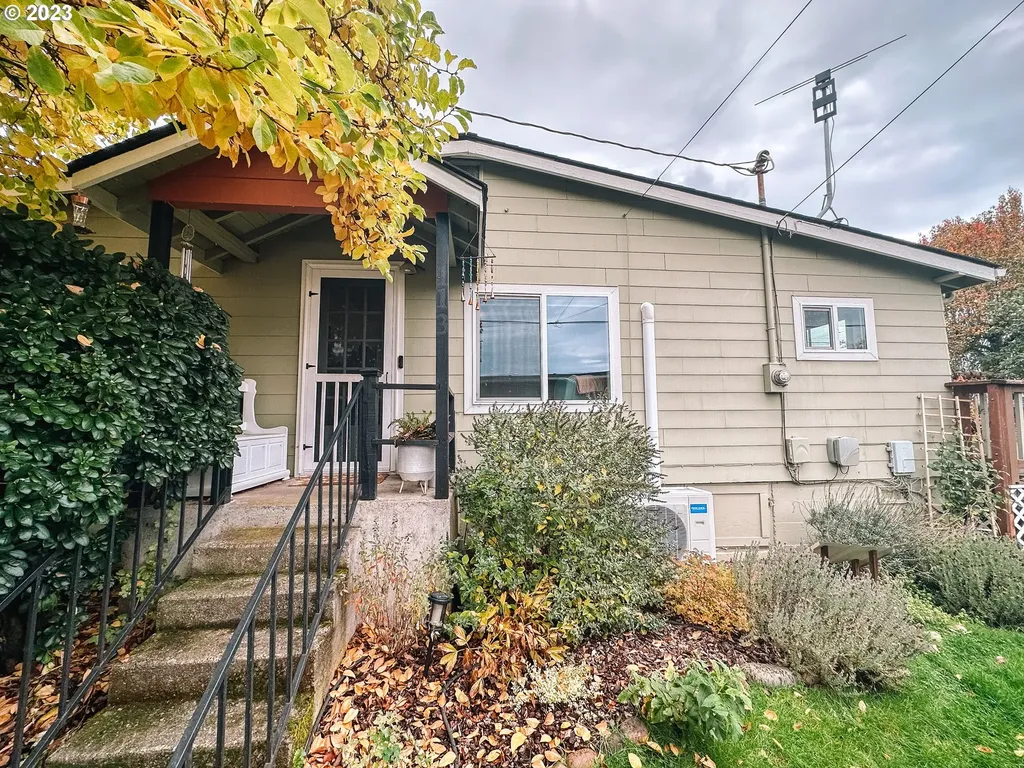 113 Nw 12th Avenue Camas WA 98607