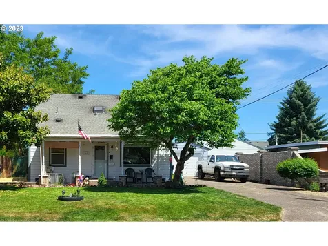 2440 D Street Springfield OR 97477