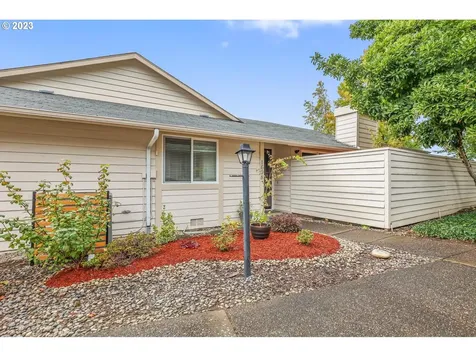 1698 Nw 143rd Avenue Portland OR 97229