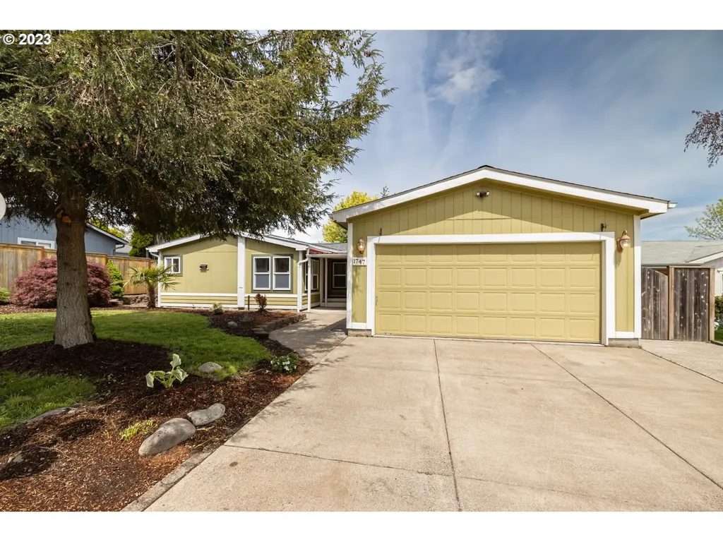 1747 Nw Poppy Hills Drive Mcminnville OR 97128
