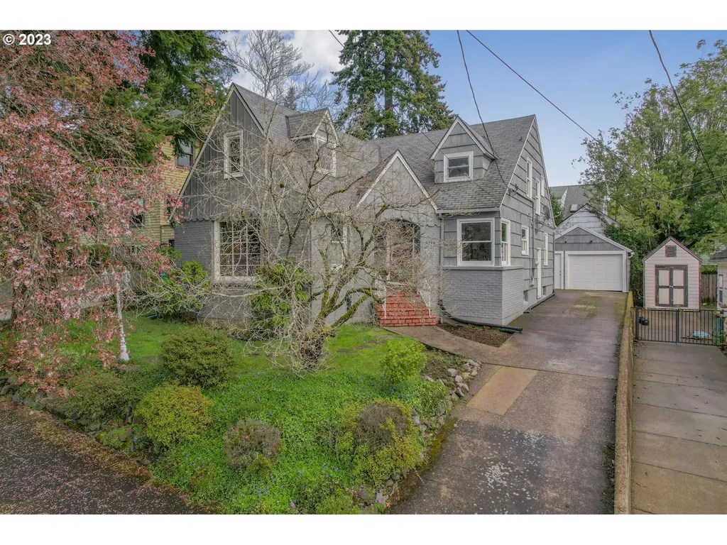 3434 Ne 30th Avenue Portland OR 97212