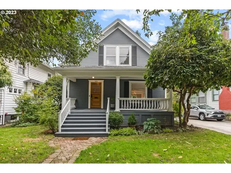 2426 Ne Clackamas Street Portland OR 97232