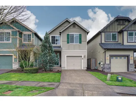 3072 Se Kingswood Avenue Hillsboro OR 97123