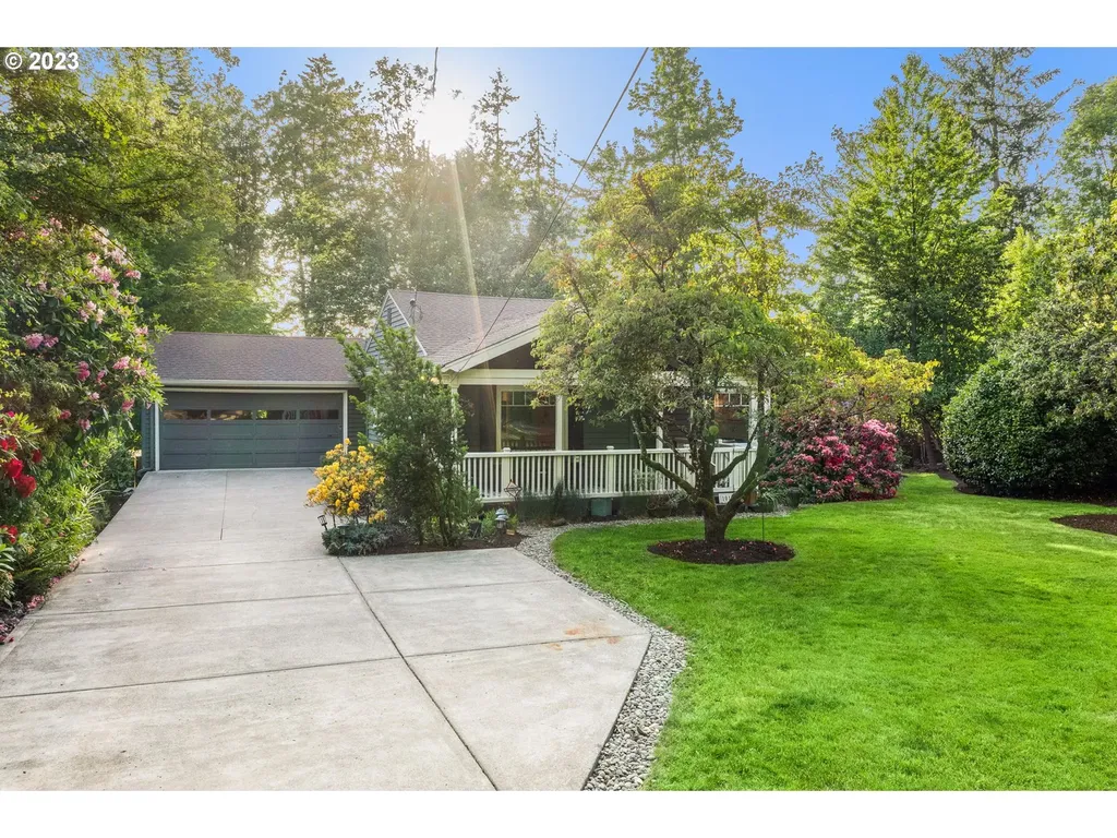 10135 Sw 53rd Avenue Portland OR 97219