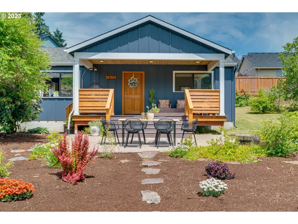1615 Harvard Avenue Gladstone OR 97027