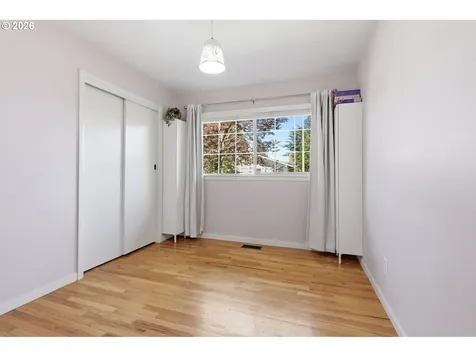 12040 NE Morris Street Portland OR 97220