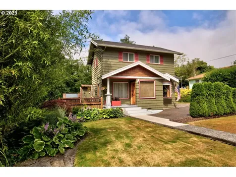 1419 16th Street Astoria OR 97103