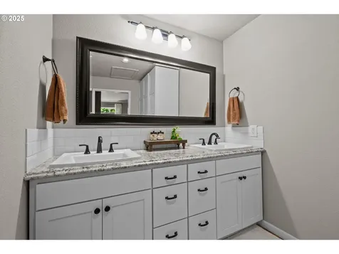 2343 Appaloosa Way West Linn OR 97068