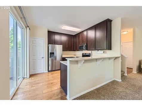 1560 NW 6th Avenue Hillsboro OR 97124