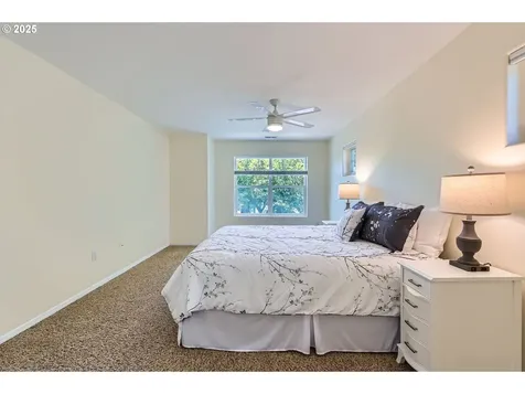 1560 NW 6th Avenue Hillsboro OR 97124