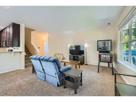 1560 NW 6th Avenue Hillsboro OR 97124