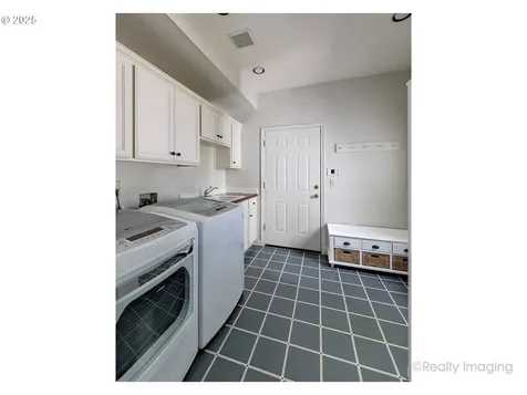 6210 Haverhill Court West Linn OR 97068