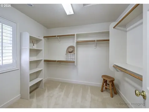 6210 Haverhill Court West Linn OR 97068