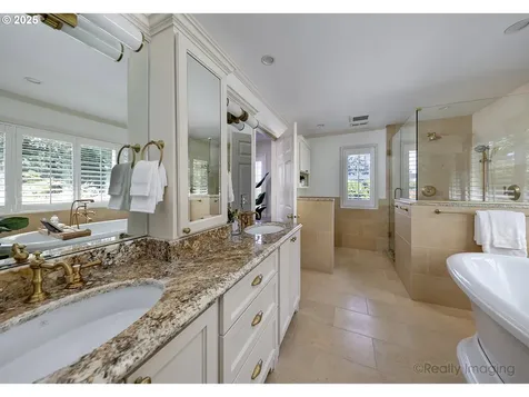 6210 Haverhill Court West Linn OR 97068