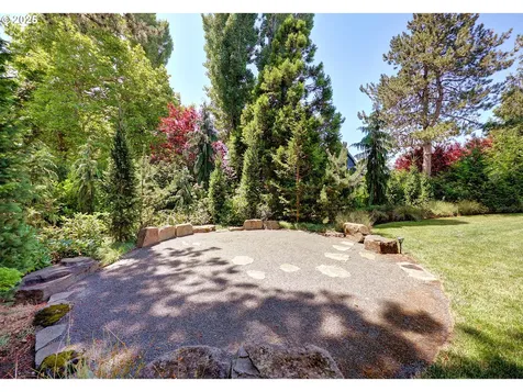 6210 Haverhill Court West Linn OR 97068