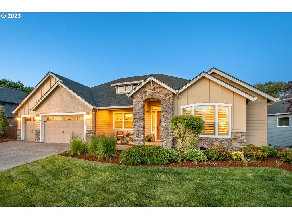 15003 NW 57th Avenue Vancouver WA 98685