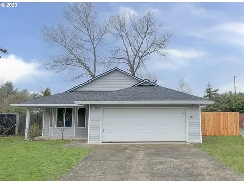 1357 Ne Holt Court Wood Village OR 97060