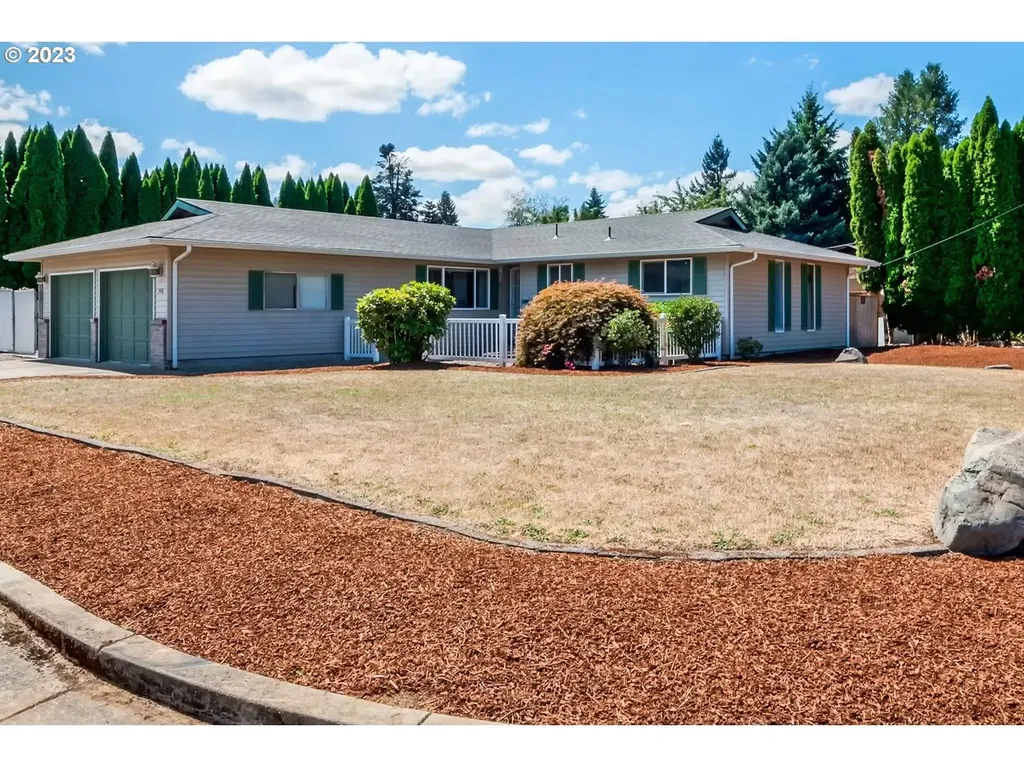 798 70th Street Springfield OR 97478
