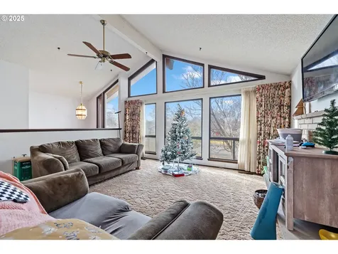 507 S Fillmore Street Kennewick WA 99336