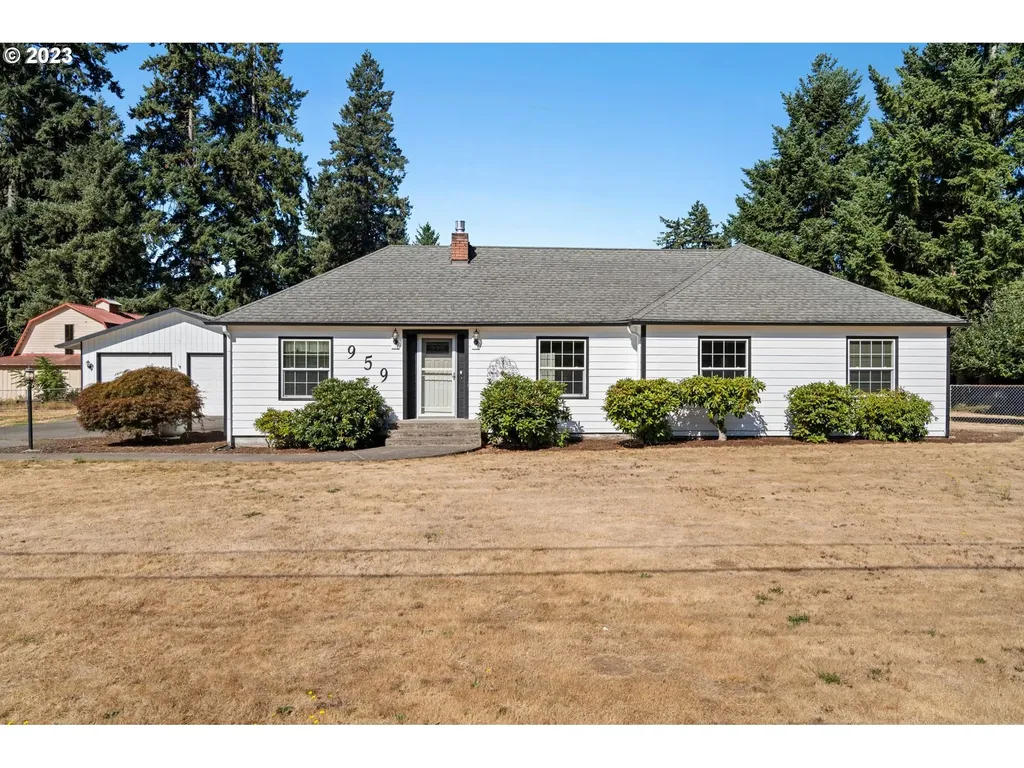 959 12th Street Washougal WA 98671