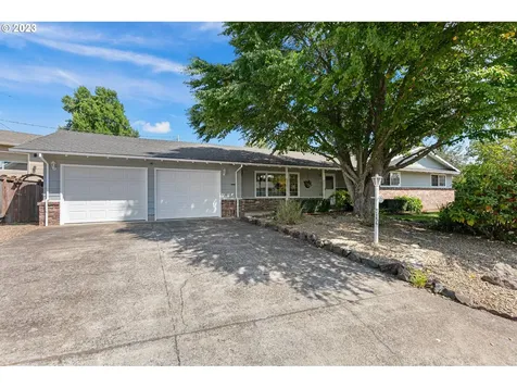 3156 Marvin Drive Eugene OR 97404