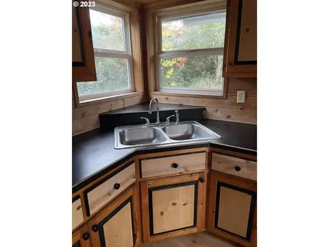 299 S Folsom Court Coquille OR 97423