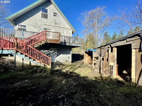 299 S Folsom Court Coquille OR 97423