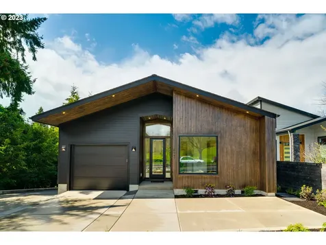 6947 Sw 45th Avenue Portland OR 97219