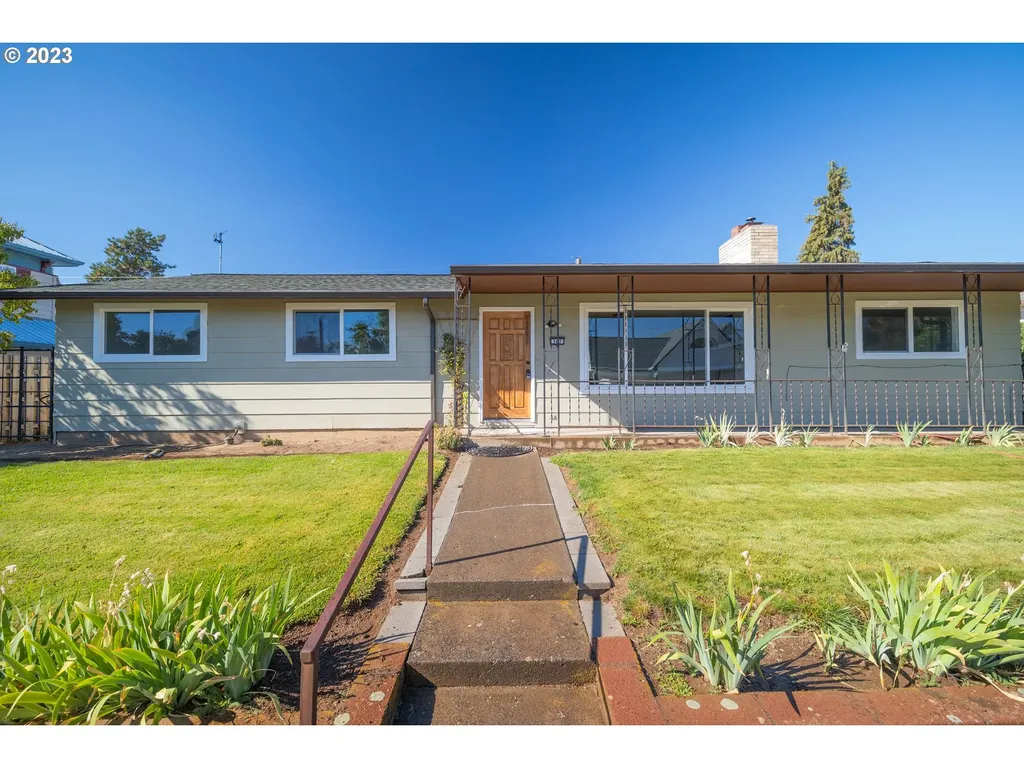 307 W Broadway Street Goldendale WA 98620