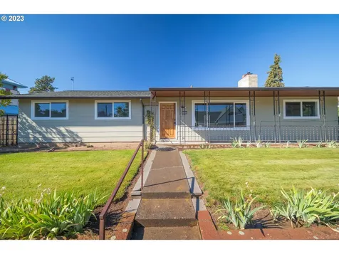 307 W Broadway Street Goldendale WA 98620