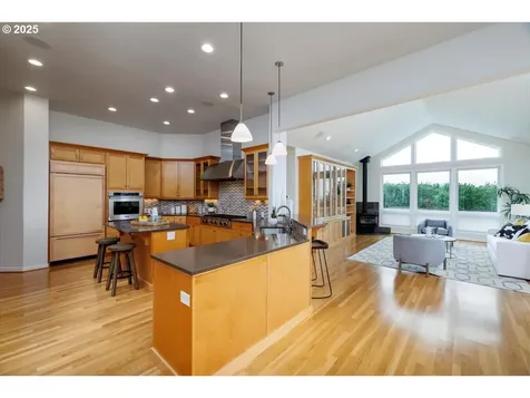 2732 NW Avocet Lane Portland OR 97229