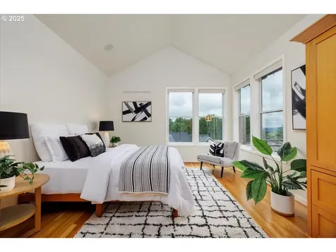 2732 NW Avocet Lane Portland OR 97229