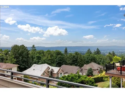 2732 NW Avocet Lane Portland OR 97229