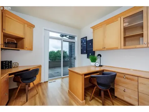 2732 NW Avocet Lane Portland OR 97229