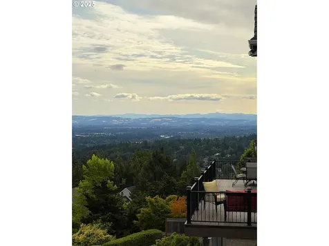 2732 NW Avocet Lane Portland OR 97229