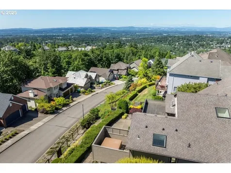 2732 NW Avocet Lane Portland OR 97229