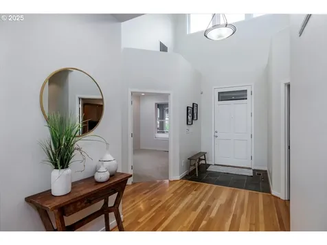 2732 NW Avocet Lane Portland OR 97229