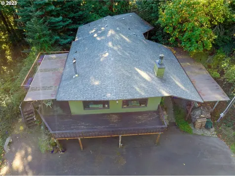 207 Laskey Road Reedsport OR 97467