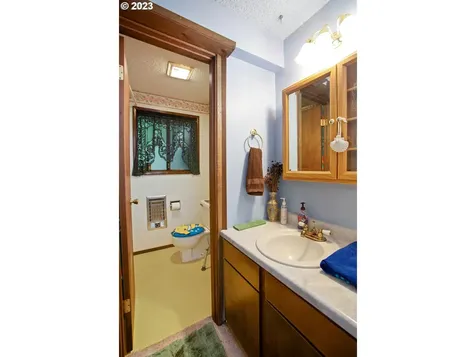 207 Laskey Road Reedsport OR 97467