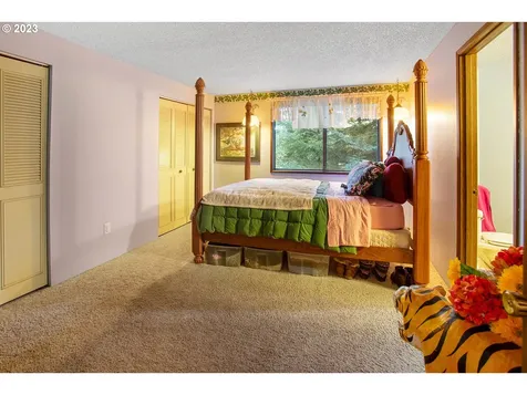 207 Laskey Road Reedsport OR 97467
