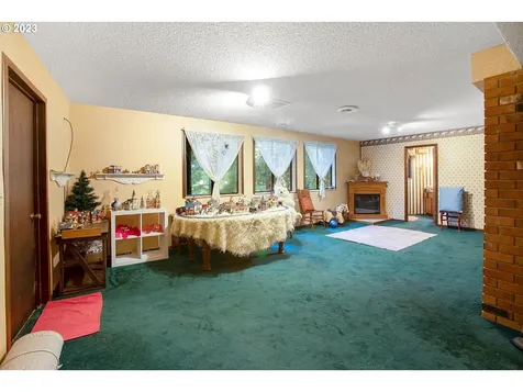 207 Laskey Road Reedsport OR 97467